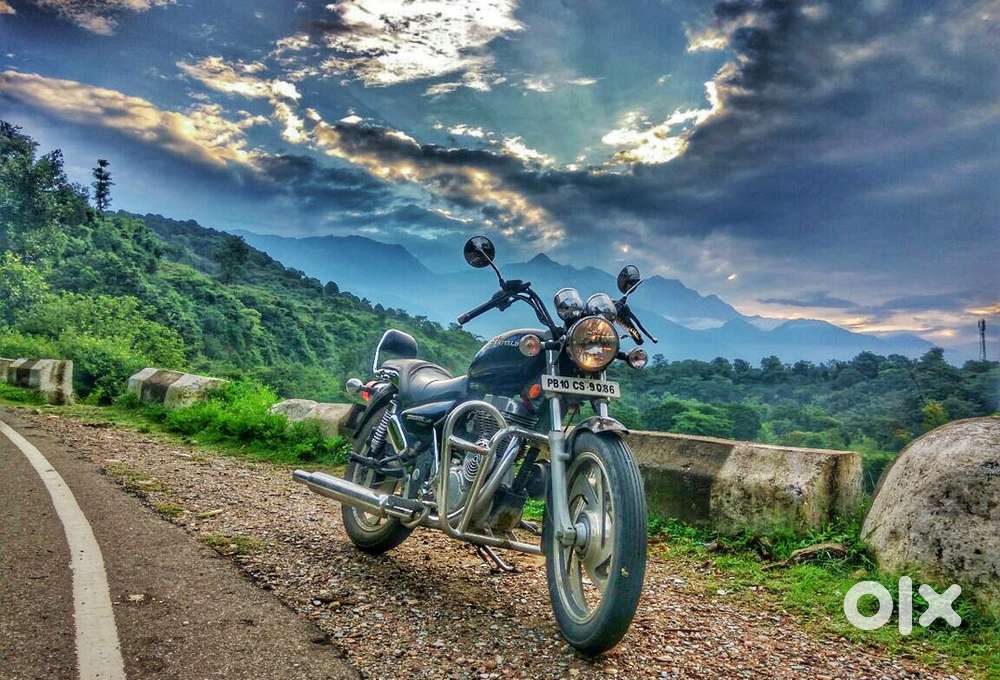 Royal Enfield Thunderbird Twinspark