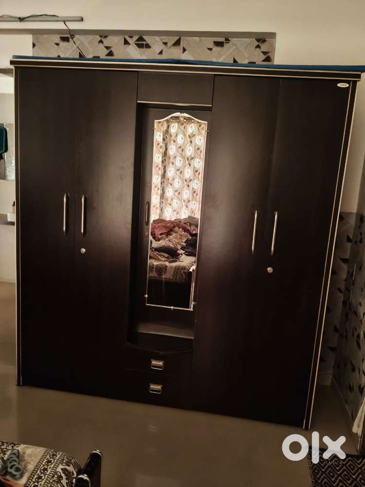Wardrobe with good condition