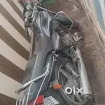 Perfect condition bike fully working condition no accident service ok