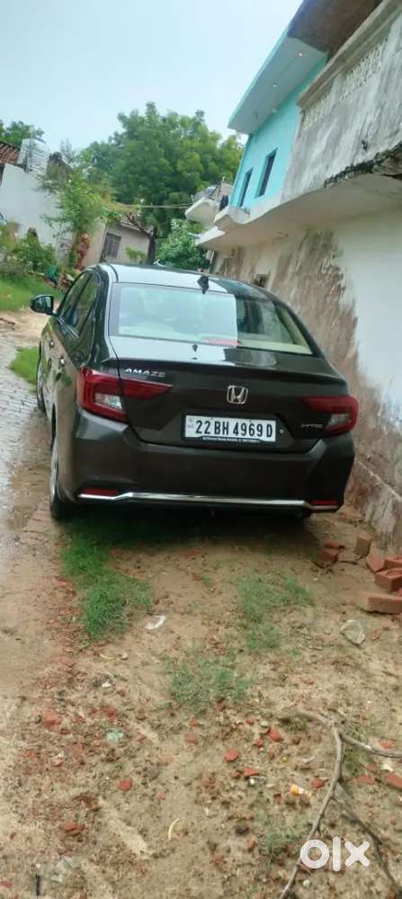 Honda Amaze 2022 Petrol 42000 Km Driven