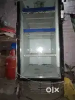 Fridge & freezer for shop