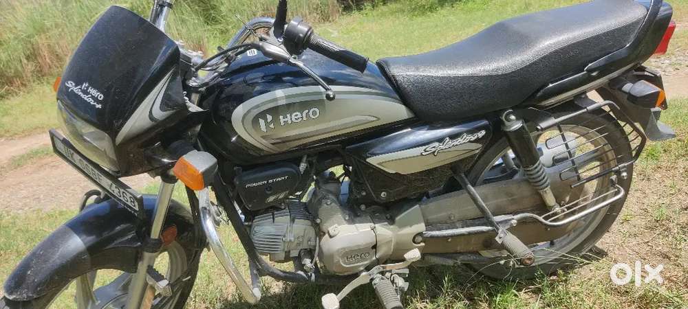 Showroom kandision hai