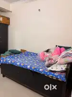 Female Roommate