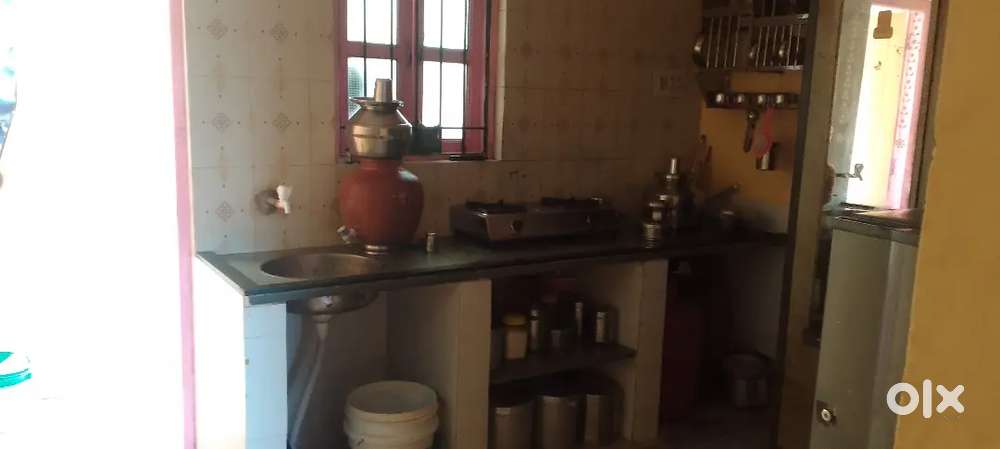 ઘર વેચવાનો છે 17 લાખમાં