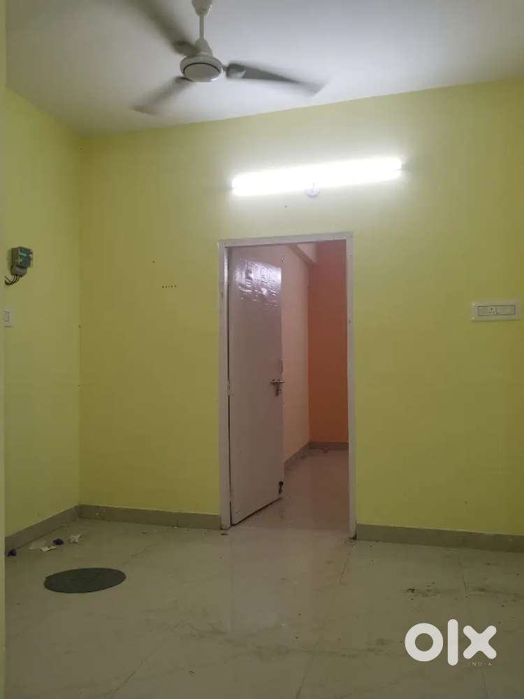 Flat Entire Floor For Rent