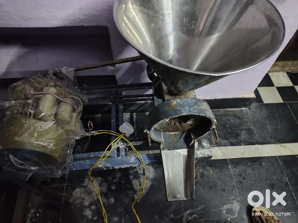 Dosa idli pindi mesheen.