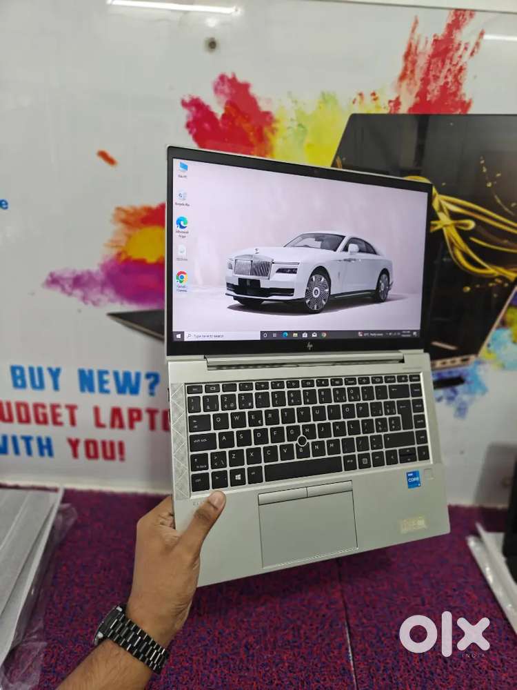 SILVER  BEAUTY  HP ELITEBOOK 840 G8  CORE  I5 11th GEN LAPTOP 16 / 256