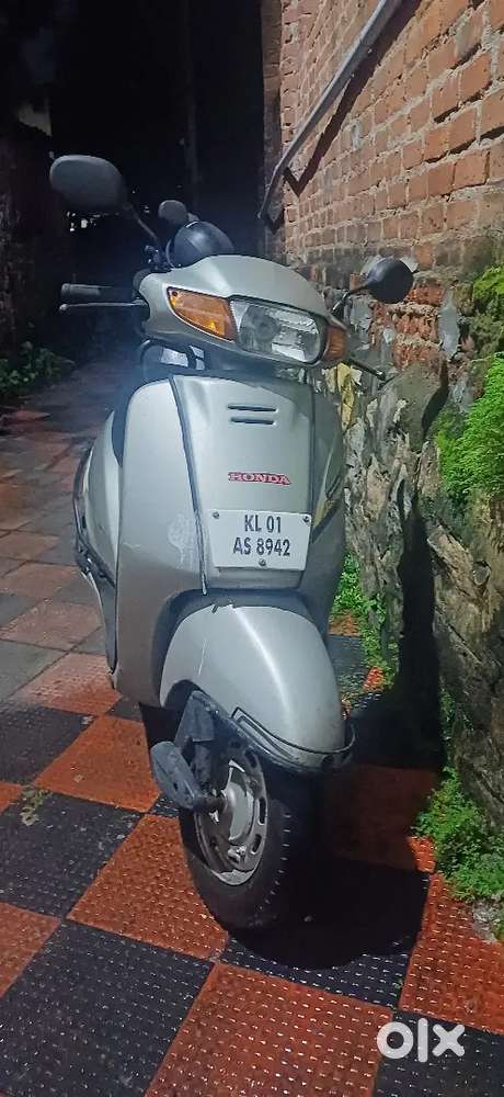 For sale old type activa