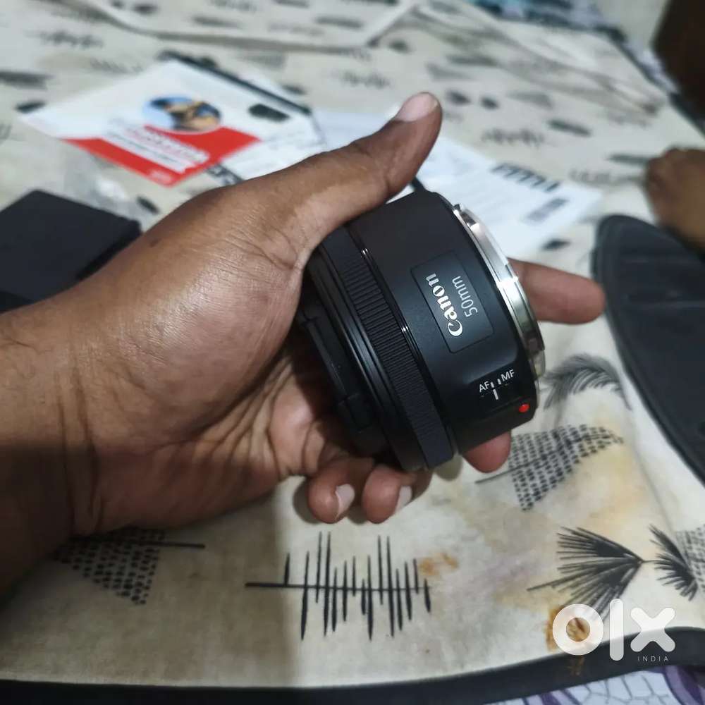 canon 200d mark ii with 3 lenses  and canon bounce flash