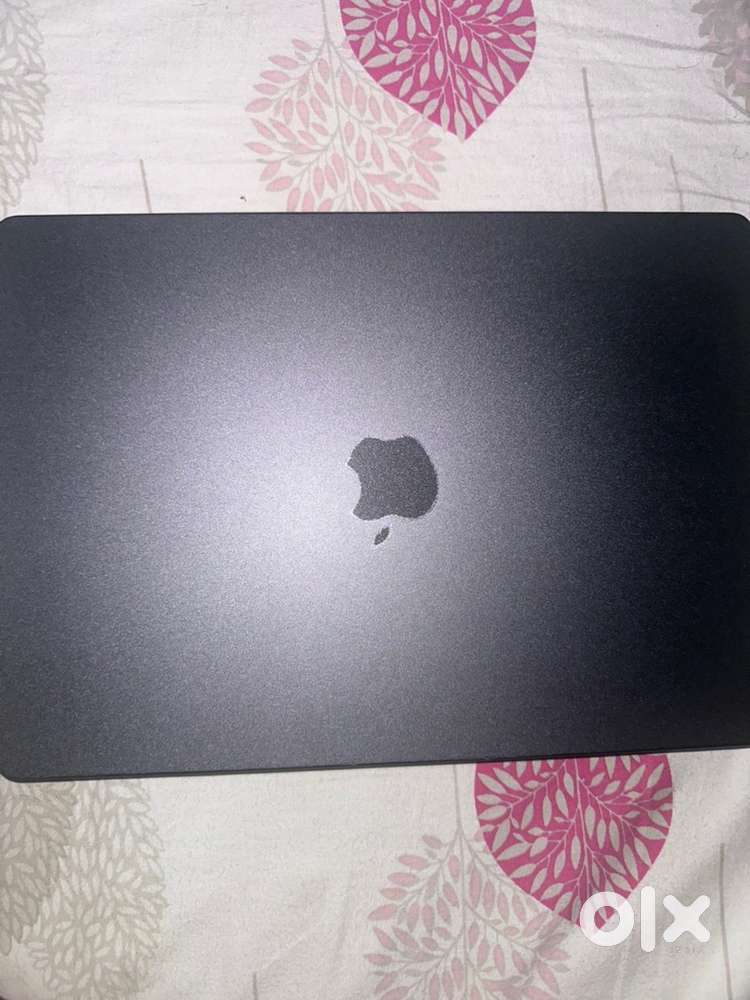 Macbook Pro 14 inch 1 TB M3 Pro
