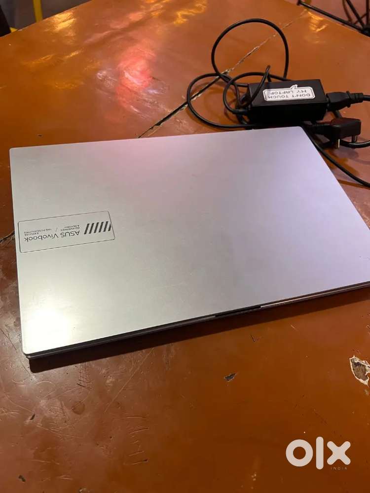 Vivo asusbook go i3 8gb Ram 512ssd clean condition