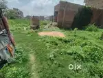 Main market plot for sale Sabse sasta bhao me