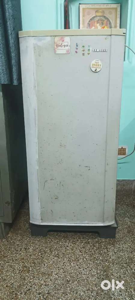 Samsung refrigerator Single door 165 L