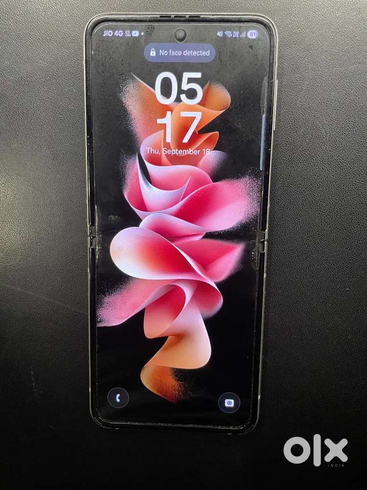 Z Flip3 256gb in mint condition