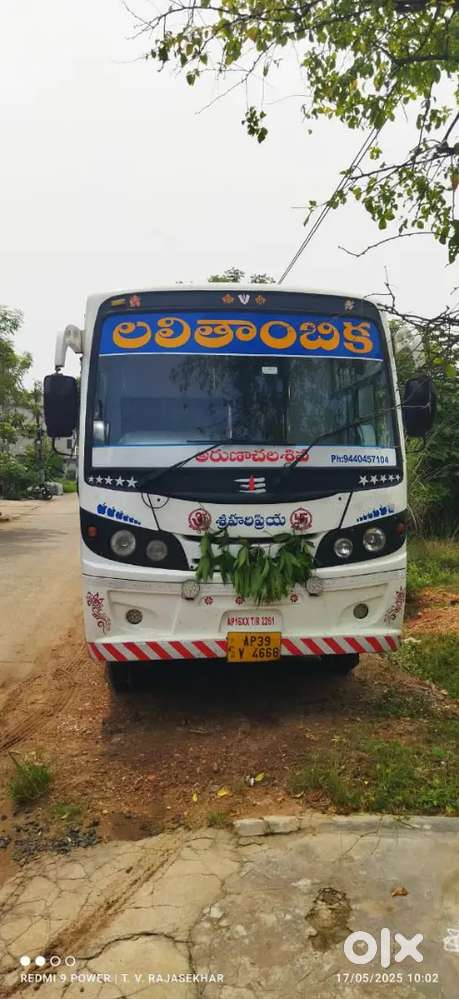 Mahindhra 25 Seater AC Air Suspension Bus