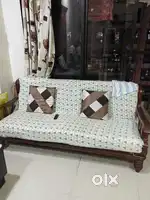 3-Seater Sofa Set in Excellent Condition – Affordable Price!