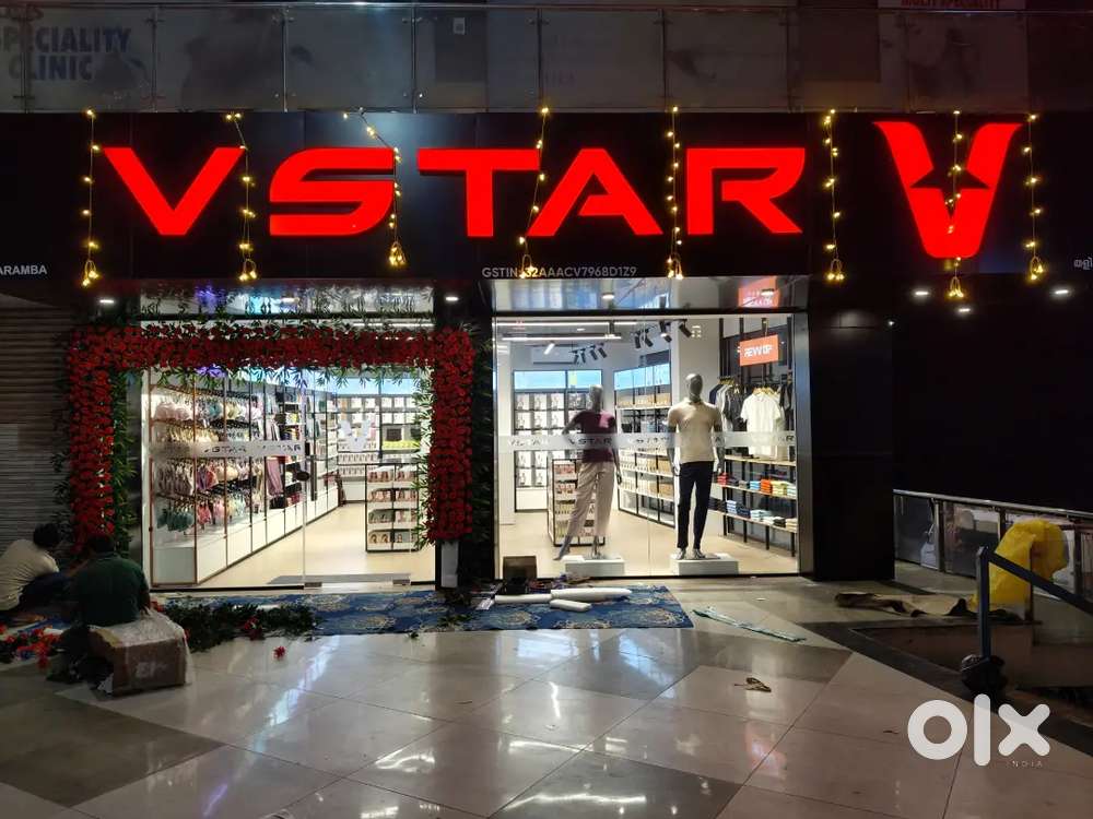 Showroom sales staff female