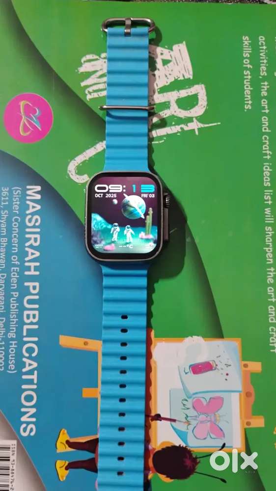 Boult brown smart watch good condition zero scratch