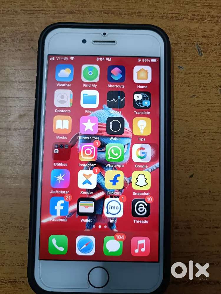 Iphone 7 and 32gb storage battery is 90