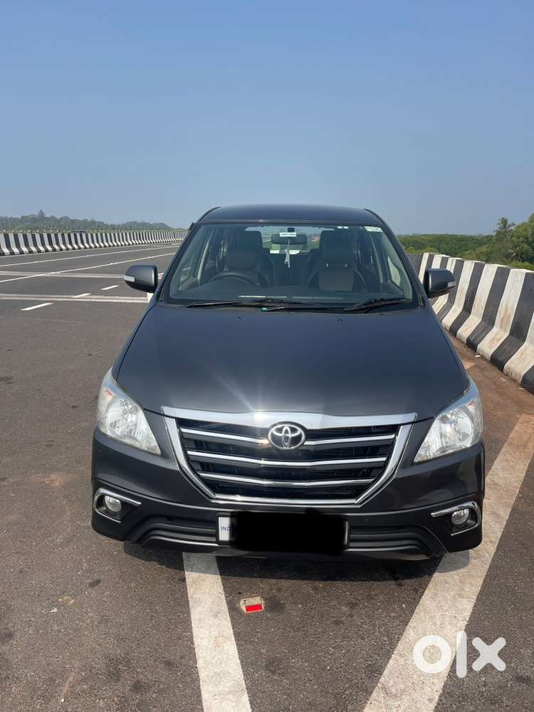 Urgent sale 2015 V 7 compeny service vehicle