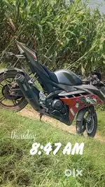 Yamah R15 bike
