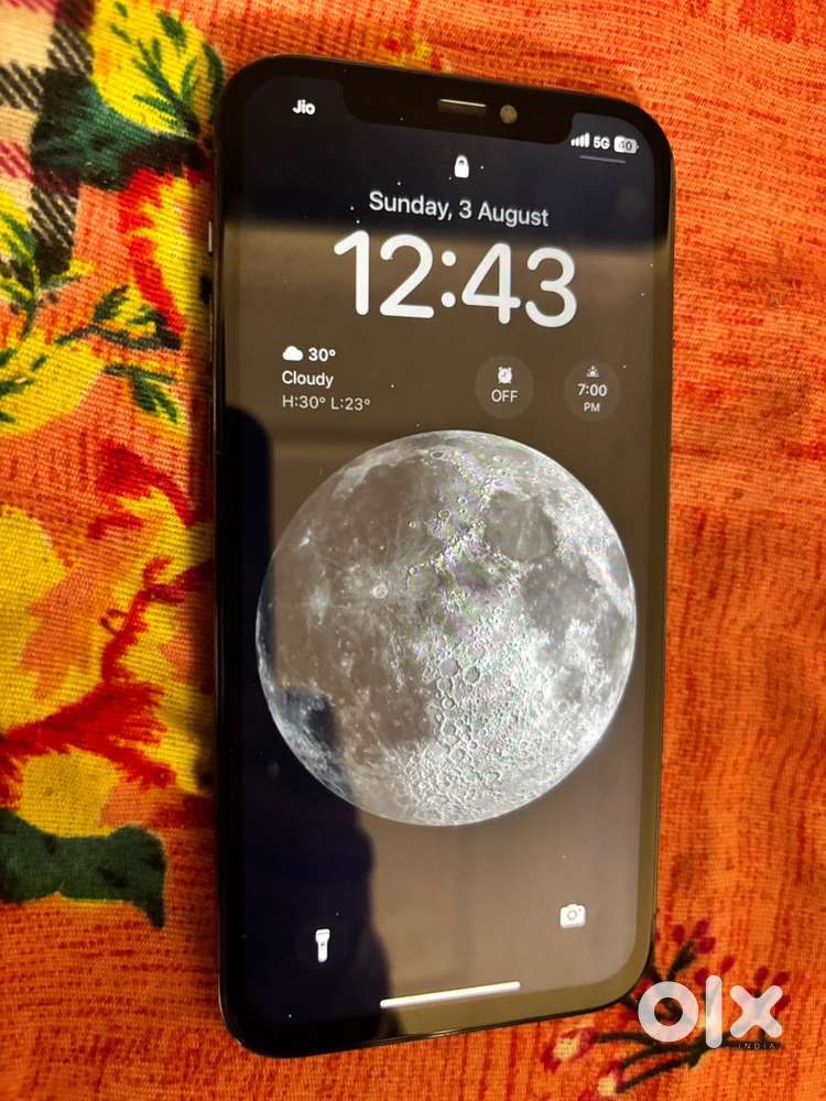 I phone 12 pro