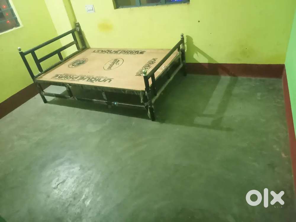 1 Bed room + 1 bathroom+1 kitchen