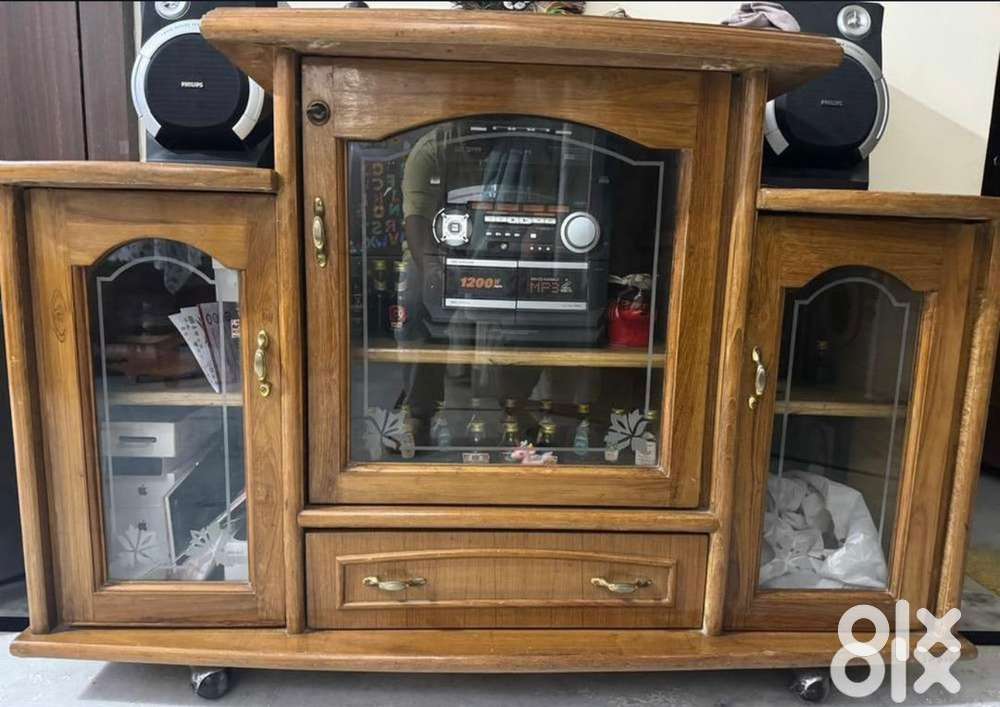 Tv trolly -teak wood