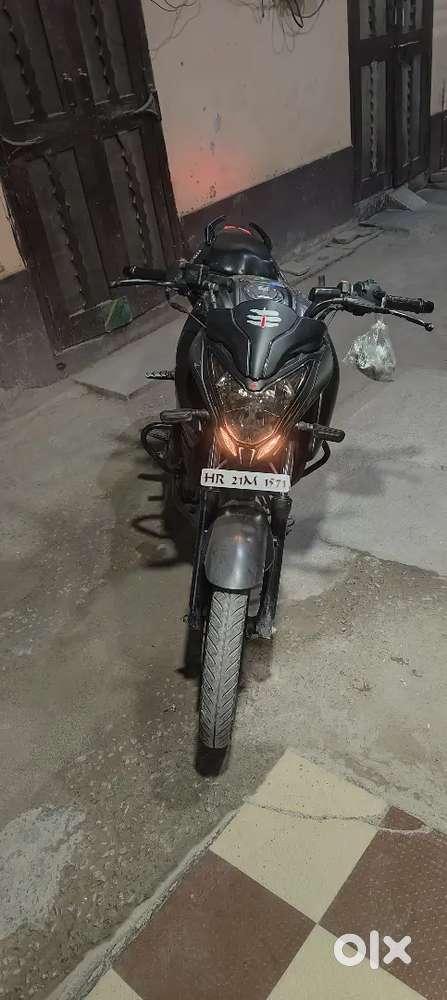 Bajaj/Pulsar NS-160