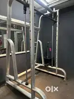 URGENT SALE HIGH QUALITY GYM EQUIPMENTS