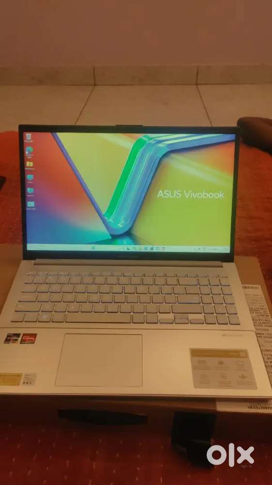 Asus Vivobook E1504FA in Good Condition