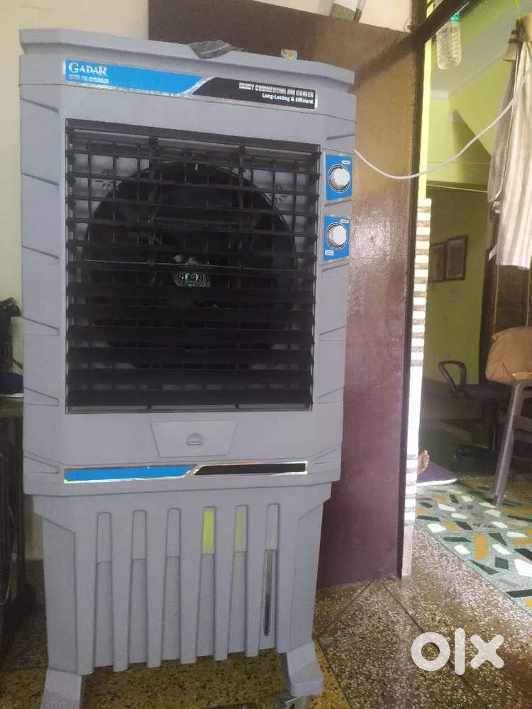 Big size cooler with excellent condition