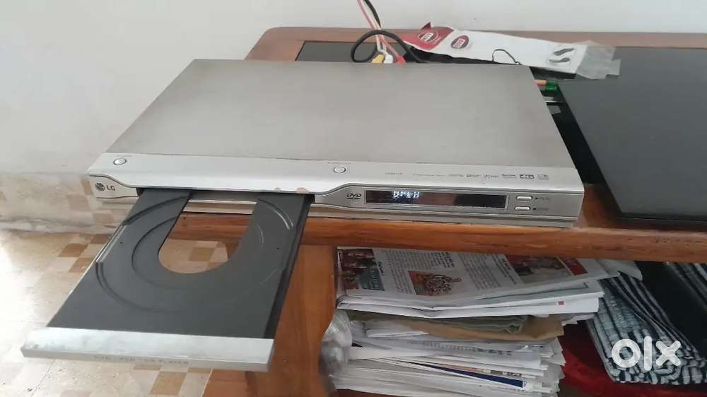 LG DVD Player DS8411P