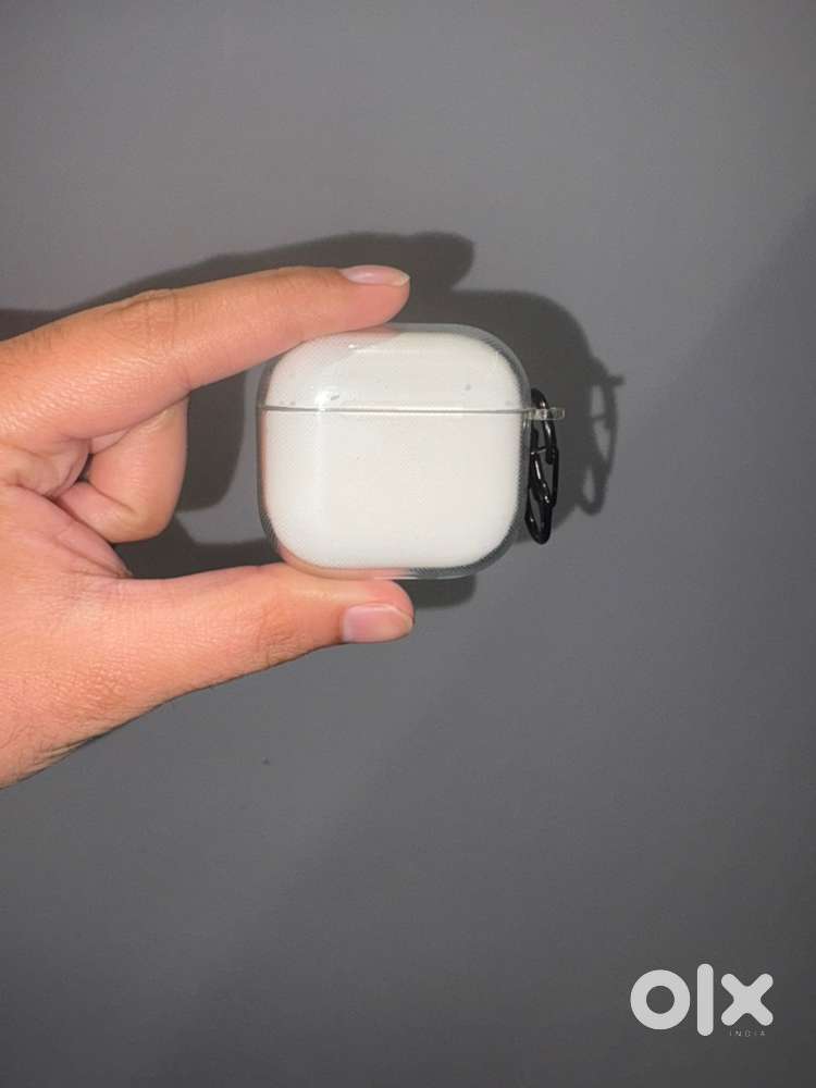Apple Airpods 4 with ANC