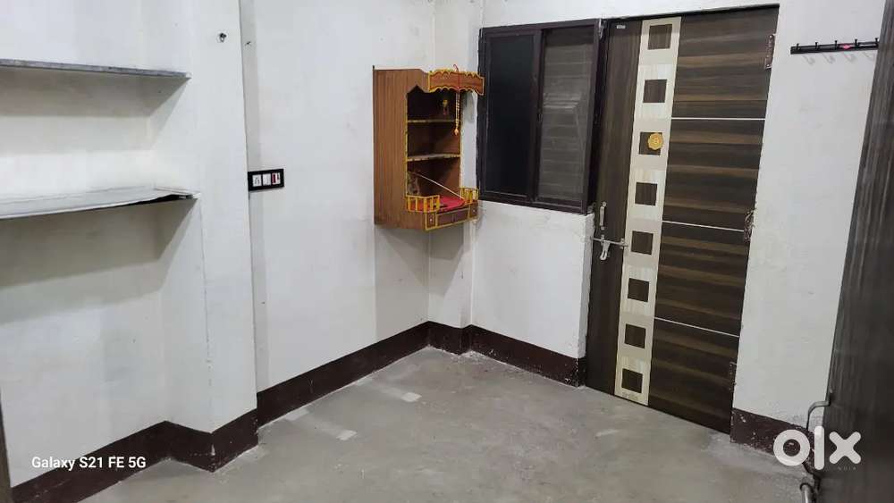 2 bhk flat for rent