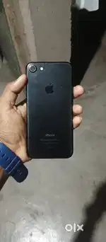 I phone 7 32 gb all orignal only bettry change in 100% bettry health