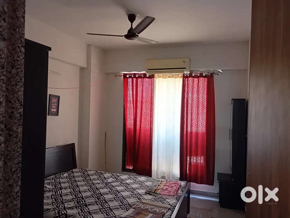 Attention: Flat for Rent available for Family