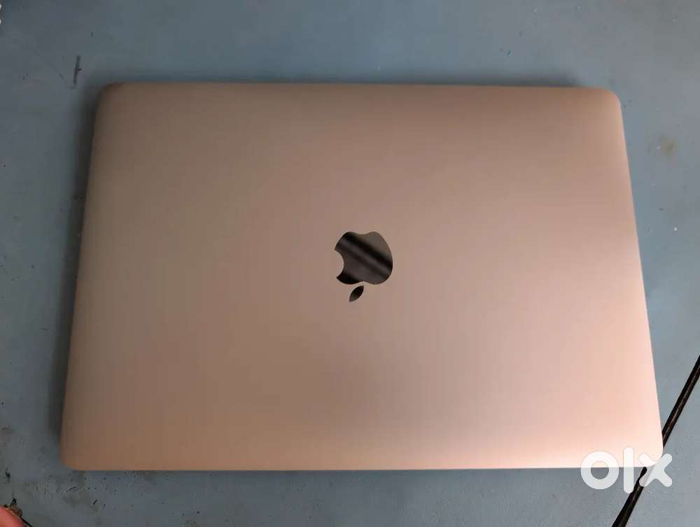 MacBook Pro 2019/Intel Core i7/16 GB/512 GB/13.3 Retina Display/Fresh