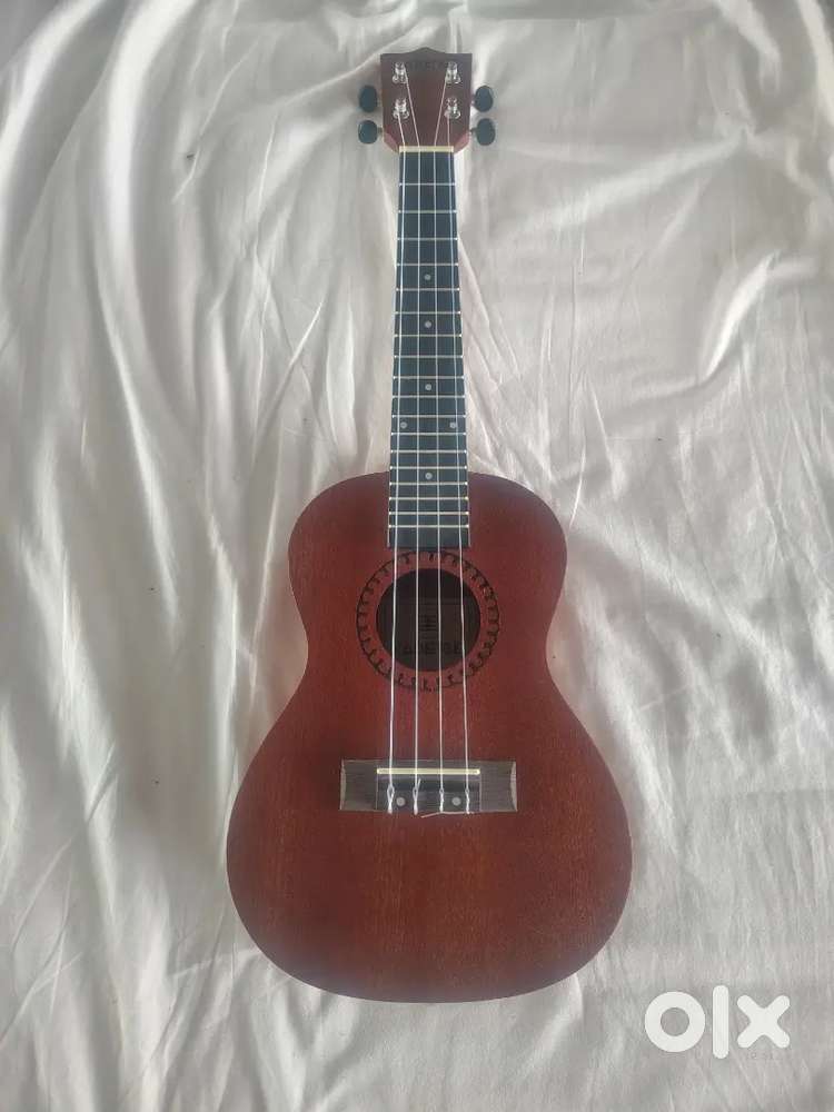 Ukulele (KADENCE)