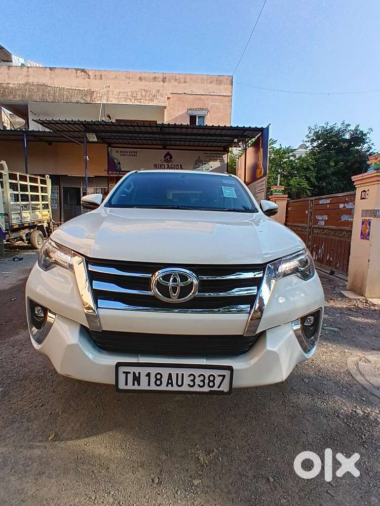 Toyota Fortuner 3.0 4X2 MT, 2019, Diesel