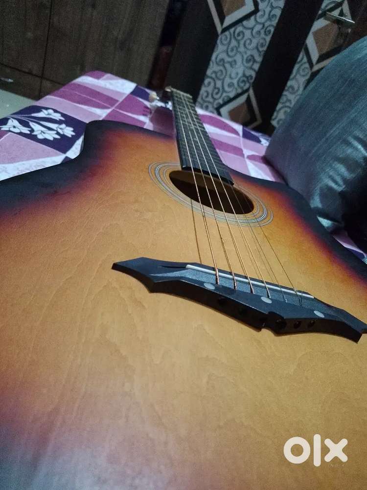 Guitar revel