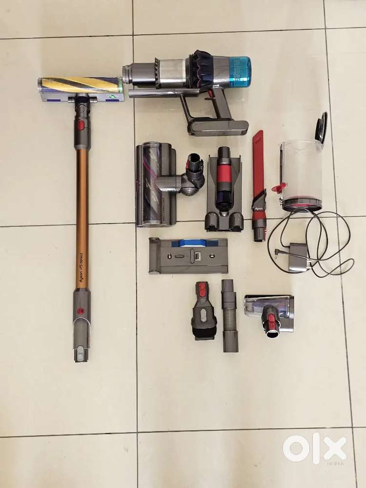 DYSON FLAGSHIP BUNDLE