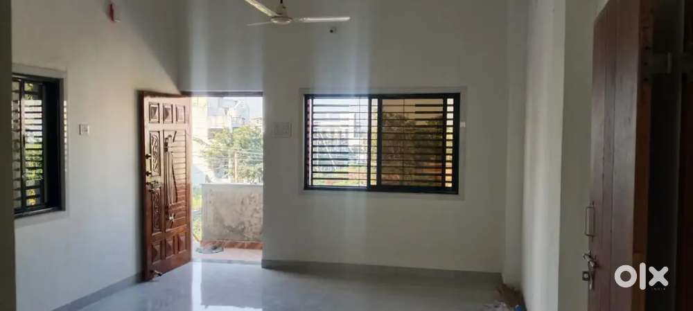 First Floor 2BHK Home in Good Locality Available for Rent
