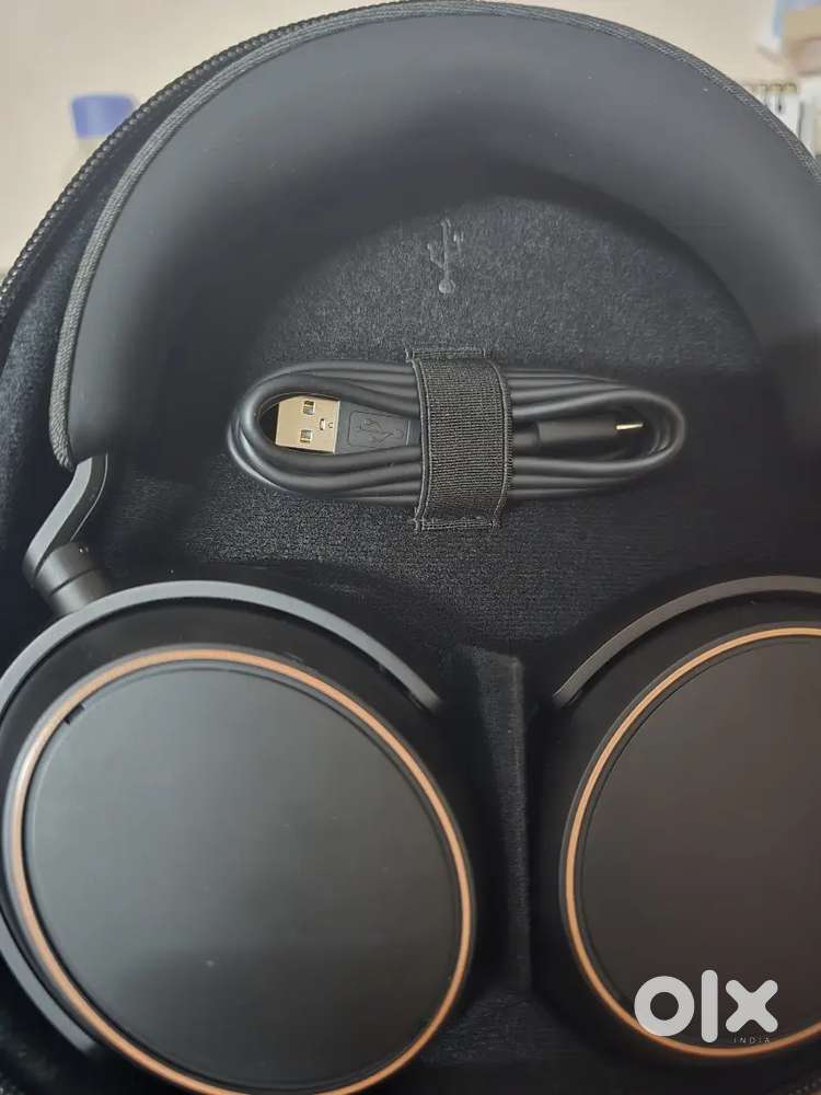 Sennheiser momentum wireless 4 special edition headphones