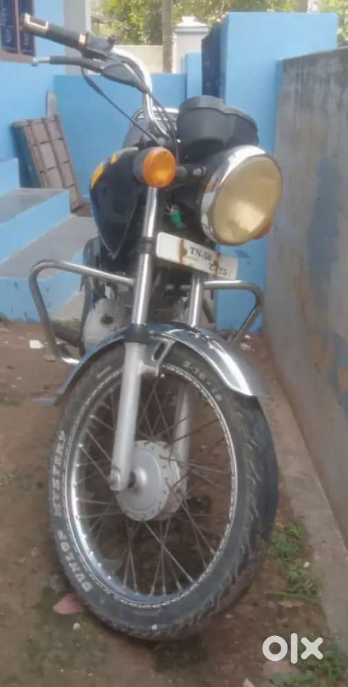 I sale tvs star bike... model 2005... no start condition.. price 16000