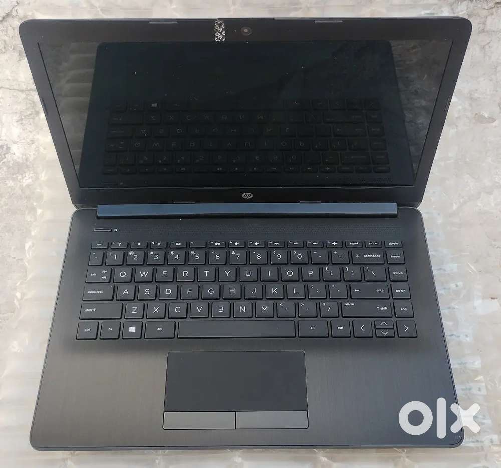 HP core i5 10th gen 8GB 512gb SSD