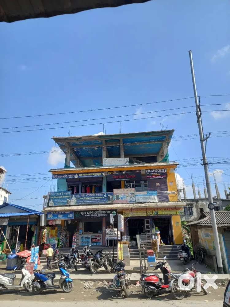 2640 sqft area available for commercial purpose.