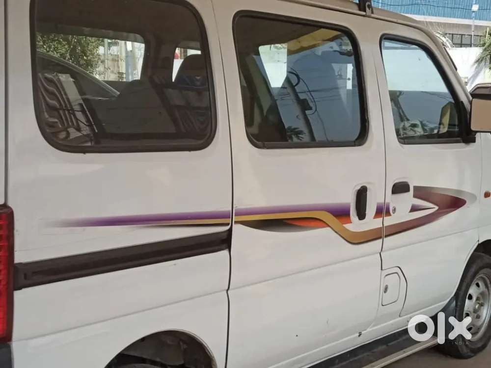 Maruti Suzuki Eeco 2021 Petrol 27000 Km Driven