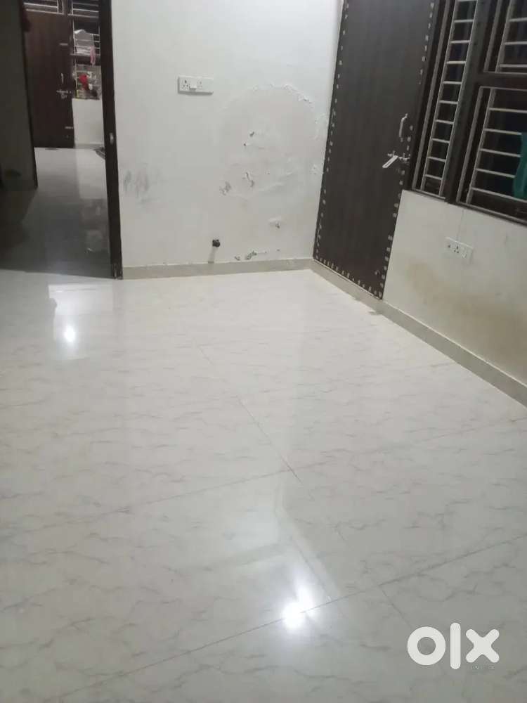 2BHK house on rent for shareing, sitapura.