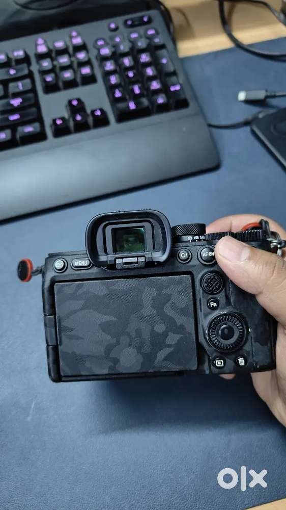 Sony A7 IV Sigma 35mm F1.4, 85mm F1.4, 5500 shutter count